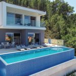 Three-Bedroom Holiday Home in Prigradica 1